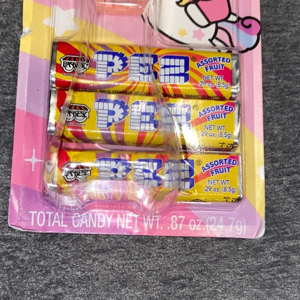 Hello Kitty Candy Dispenser Set - Pink and Purple
